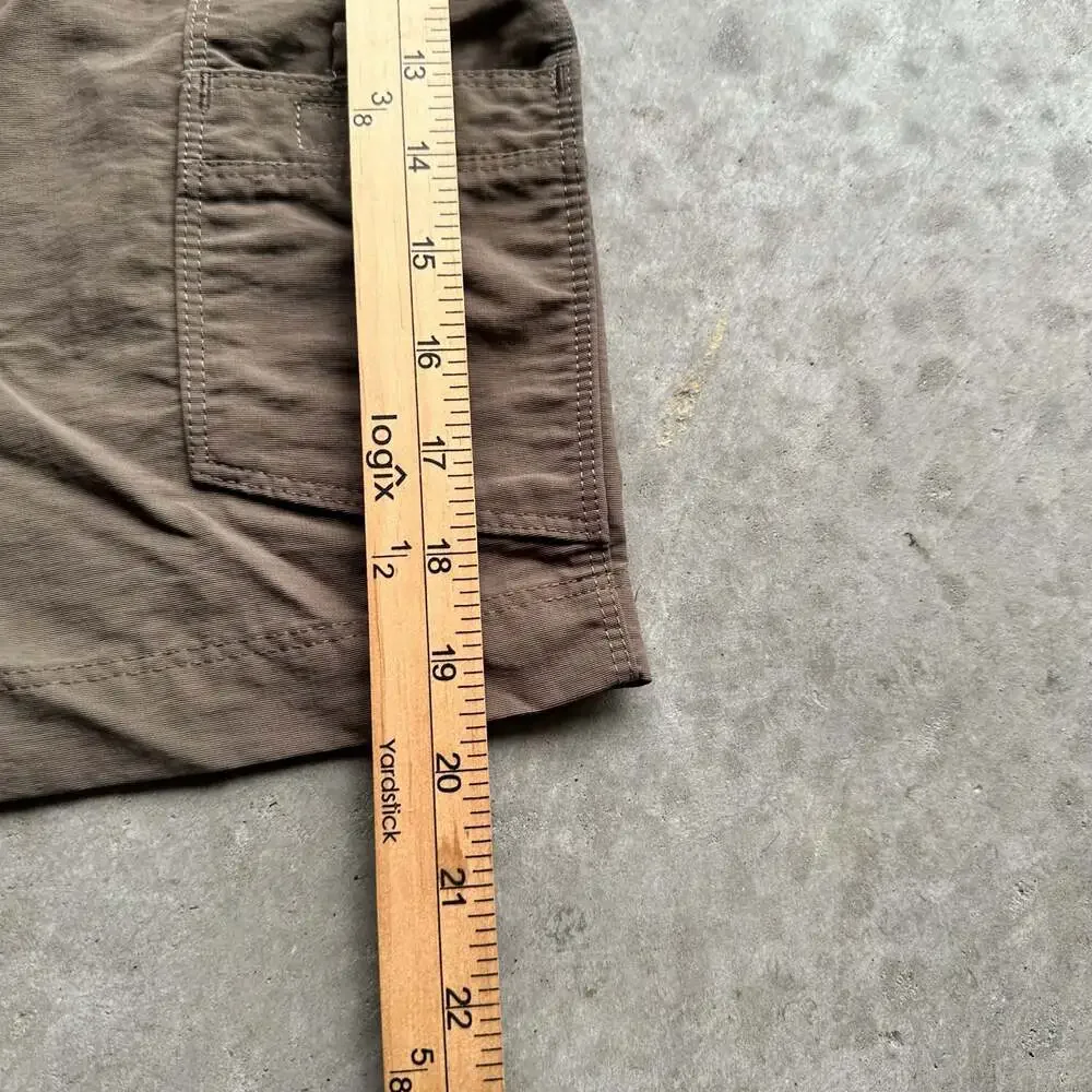 The North Face Men's Performance Nylon Hiking Cargo Shorts Size 32”